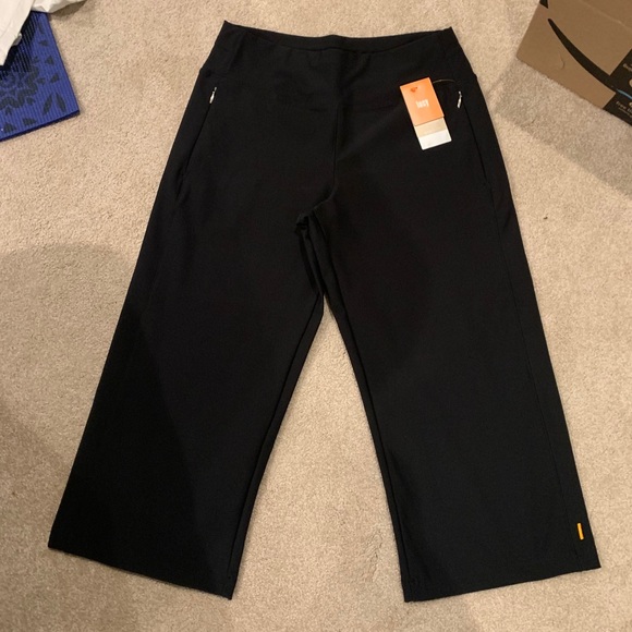 Lucy Pants - NEW black wide leg athletic capri pant by Lucy